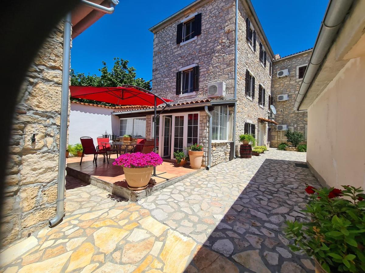 Villa Istrska Kamnita Hisa Soncni Medulin Exterior foto
